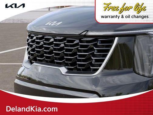 new 2025 Kia Sorento car, priced at $32,400