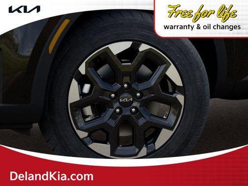 new 2025 Kia Sorento car, priced at $32,400