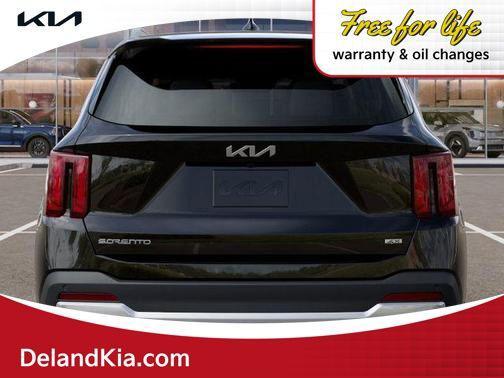 new 2025 Kia Sorento car, priced at $32,400