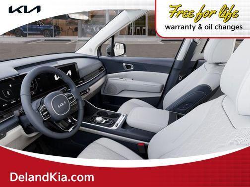 new 2025 Kia Carnival Hybrid car