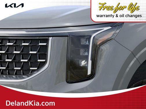 new 2025 Kia Carnival Hybrid car