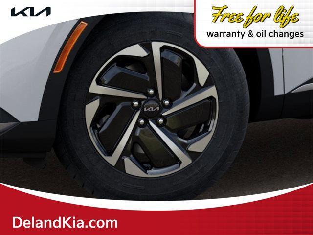 new 2025 Kia Sportage Hybrid car, priced at $30,195