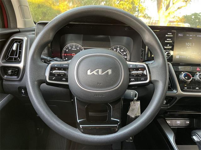 used 2022 Kia Sorento car, priced at $25,454