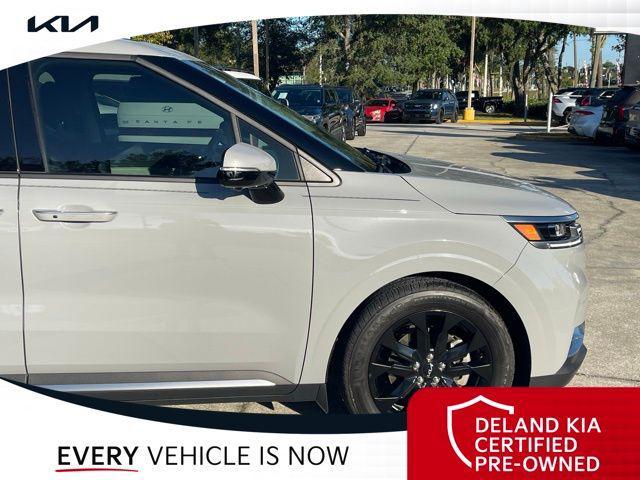 used 2024 Kia Carnival car, priced at $38,900