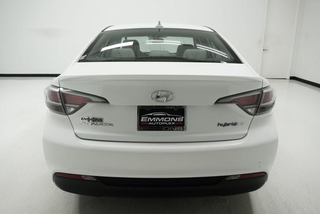 used 2016 Hyundai Sonata Hybrid car, priced at $5,999