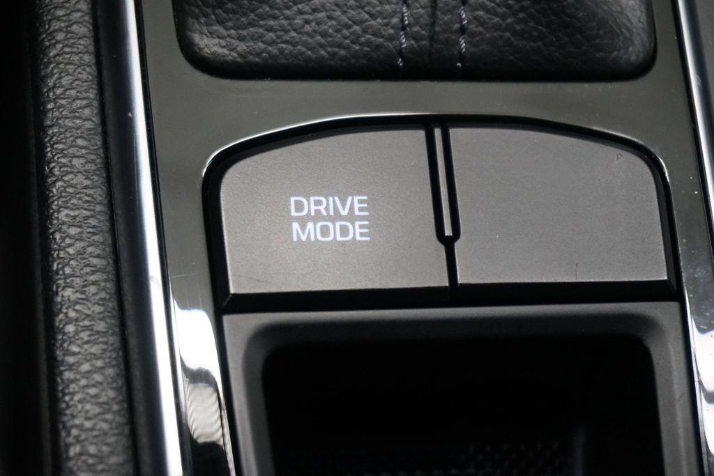 used 2016 Hyundai Sonata Hybrid car, priced at $5,999