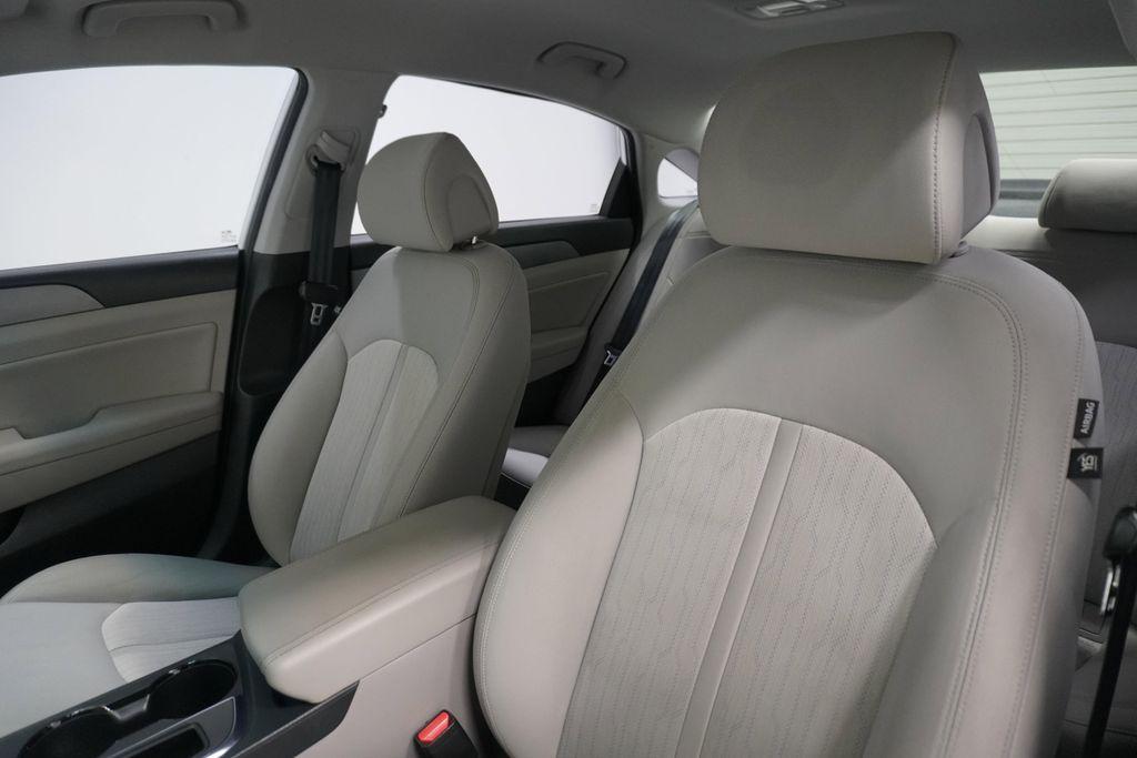 used 2016 Hyundai Sonata Hybrid car, priced at $5,999