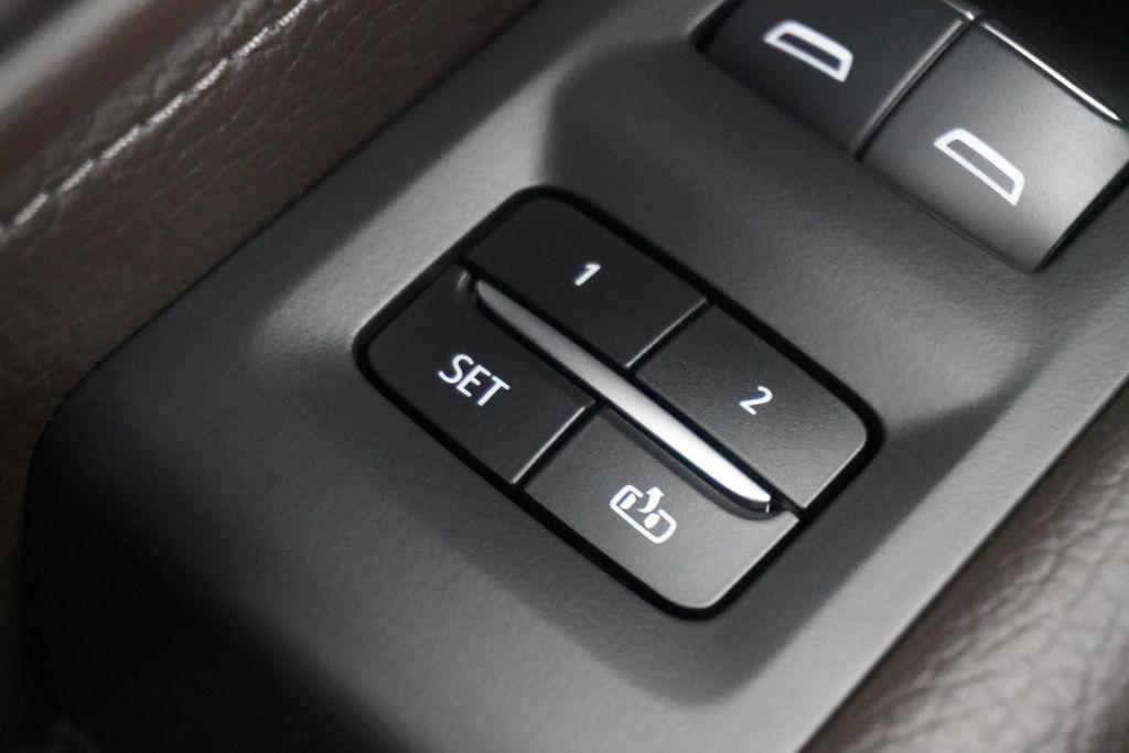 used 2024 GMC Yukon XL car, priced at $69,998