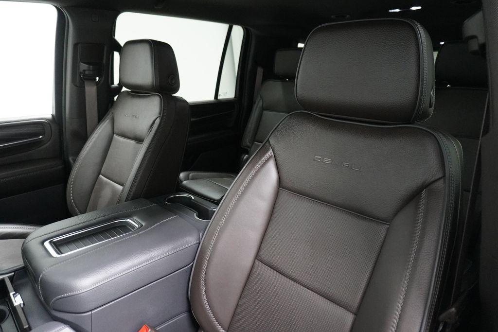 used 2024 GMC Yukon XL car, priced at $69,998