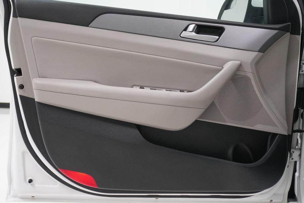 used 2016 Hyundai Sonata Hybrid car, priced at $14,997