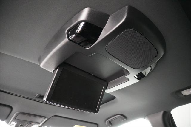 used 2022 Honda Pilot car, priced at $37,999