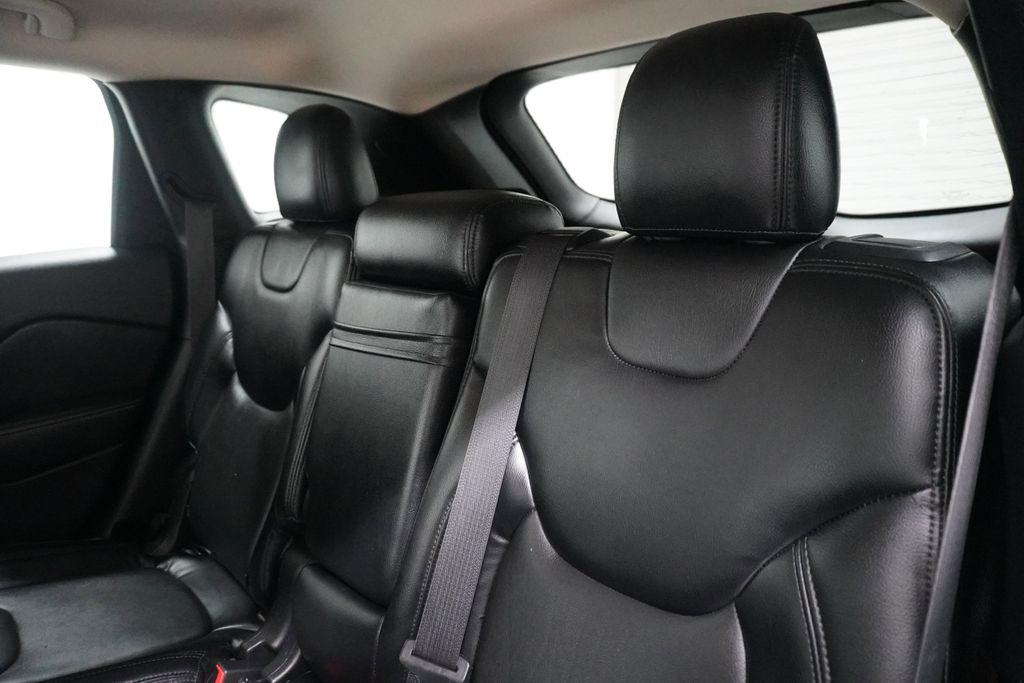 used 2014 Jeep Cherokee car, priced at $6,999