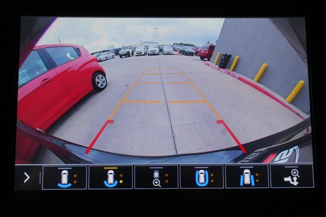 used 2020 Chevrolet Equinox car, priced at $22,999