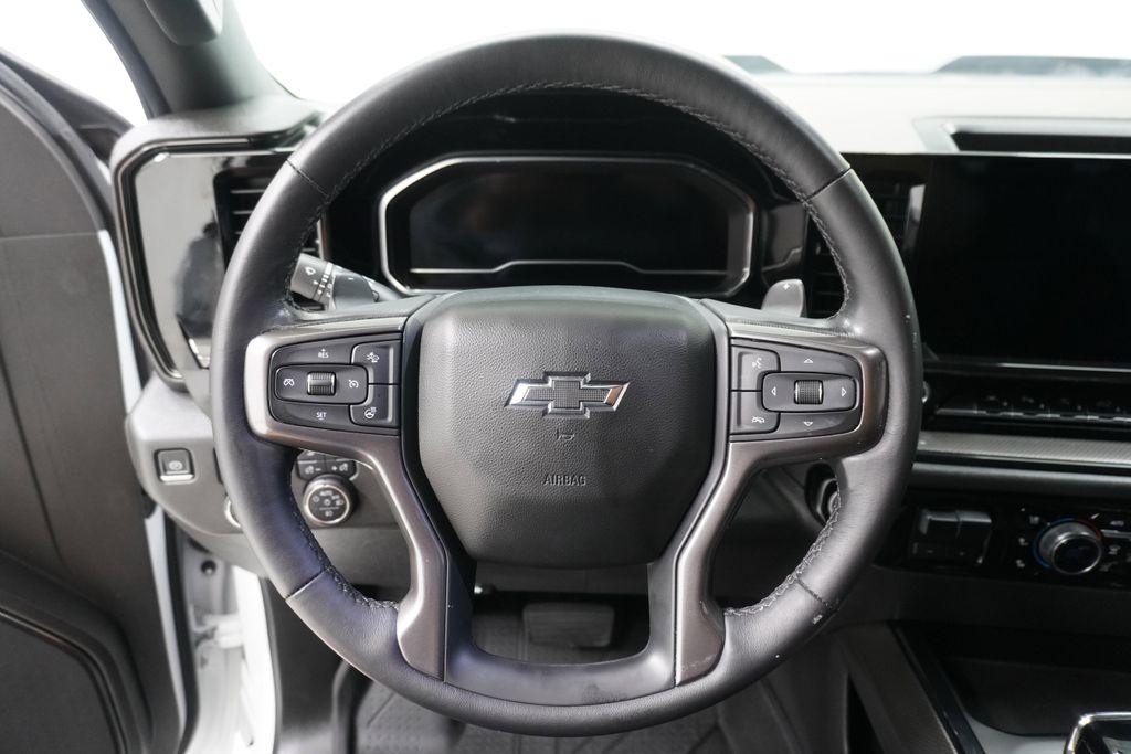 used 2022 Chevrolet Silverado 1500 car, priced at $52,999