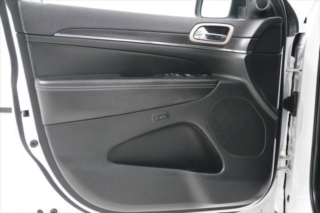 used 2015 Jeep Grand Cherokee car, priced at $17,999