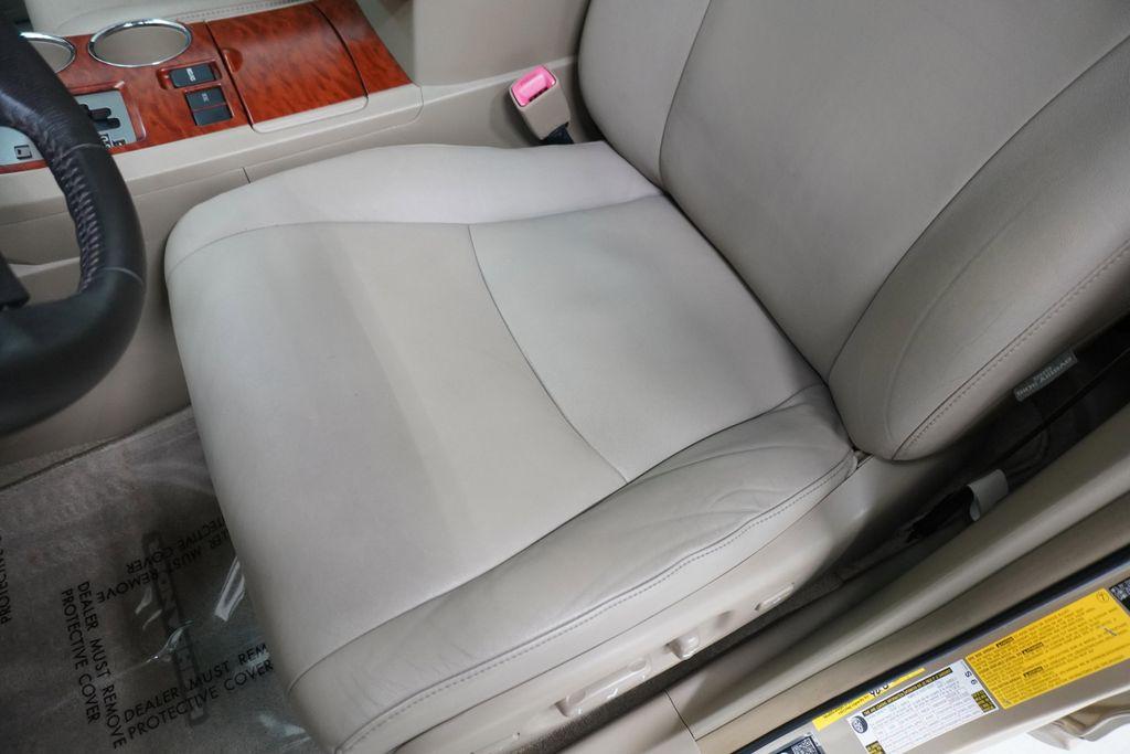 used 2008 Toyota Highlander car, priced at $13,999