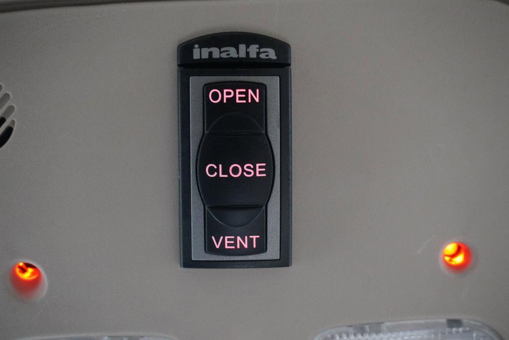 used 2007 Saturn Aura car, priced at $7,999