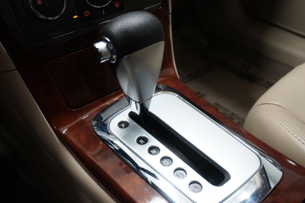 used 2007 Saturn Aura car, priced at $7,999