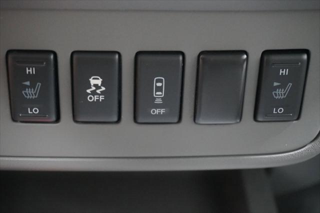 used 2021 Nissan Frontier car, priced at $25,999
