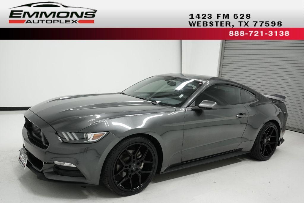 used 2017 Ford Mustang car