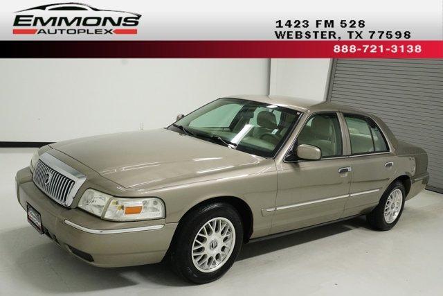 used 2006 Mercury Grand Marquis car, priced at $9,999