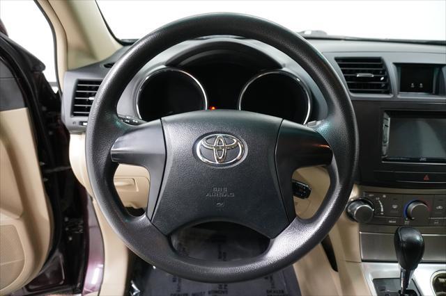 used 2011 Toyota Highlander car, priced at $13,999
