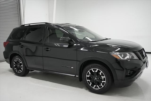 used 2020 Nissan Pathfinder car, priced at $19,999