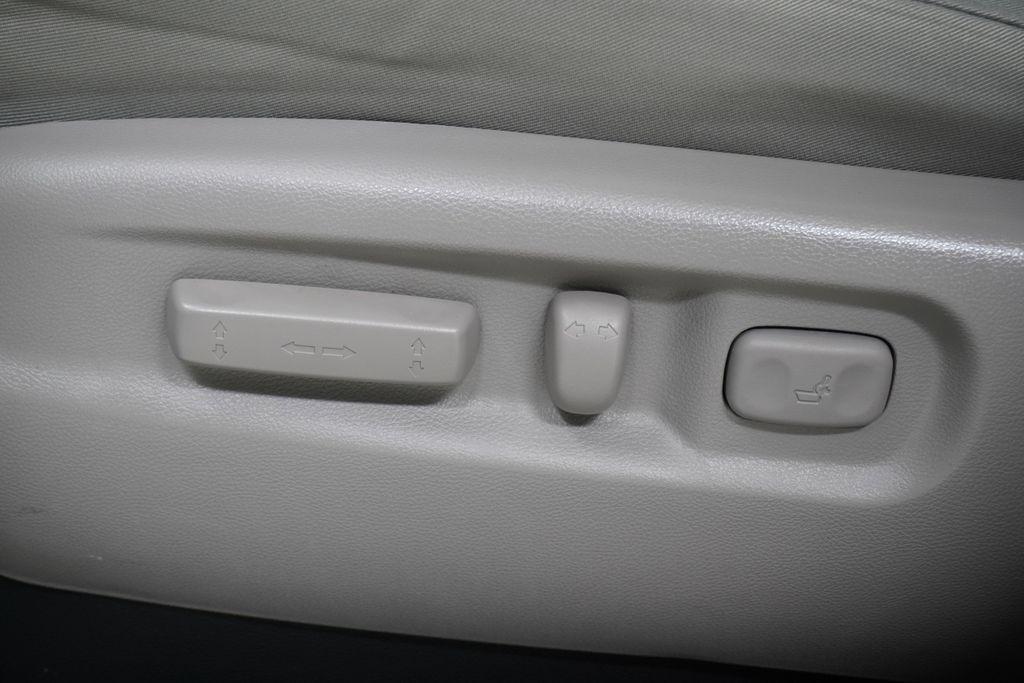 used 2015 Honda Pilot car, priced at $18,999
