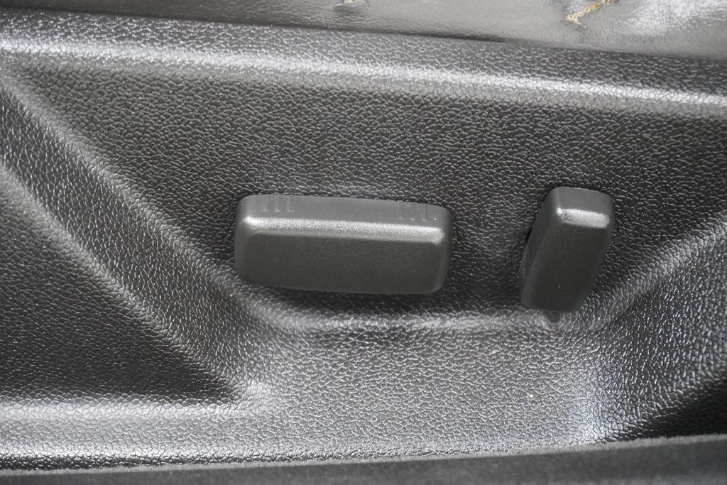 used 2011 Cadillac CTS car, priced at $15,999