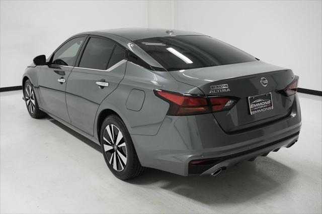 used 2020 Nissan Altima car, priced at $17,998