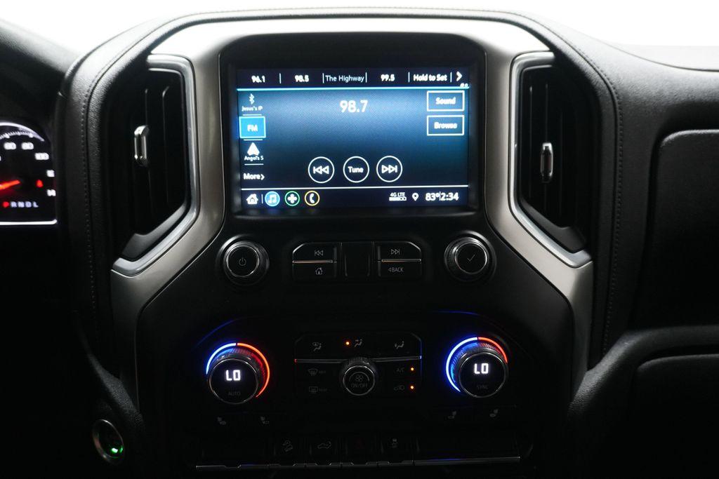 used 2022 Chevrolet Silverado 2500 car, priced at $42,999