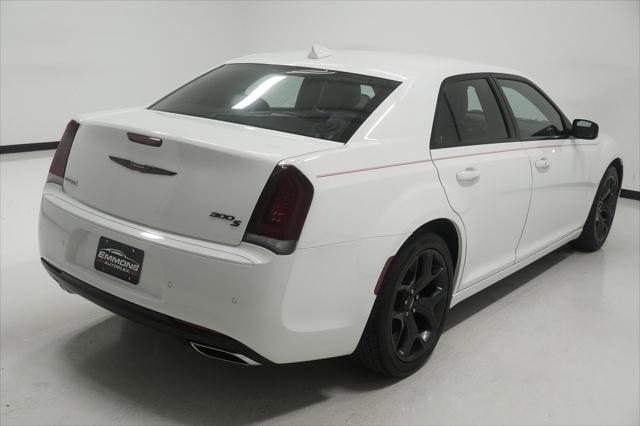 used 2021 Chrysler 300 car, priced at $20,997