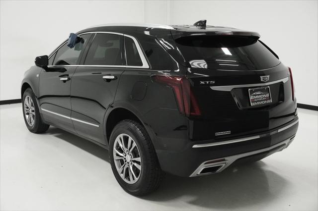 used 2021 Cadillac XT5 car, priced at $30,996