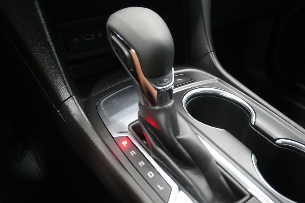 used 2022 Chevrolet Equinox car, priced at $20,999