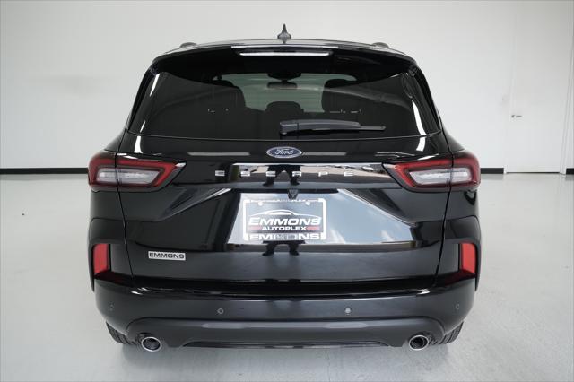 used 2023 Ford Escape car, priced at $23,999