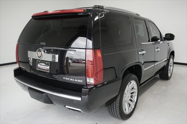used 2014 Cadillac Escalade car, priced at $24,999
