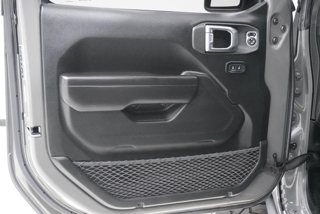 used 2021 Jeep Wrangler car, priced at $30,999