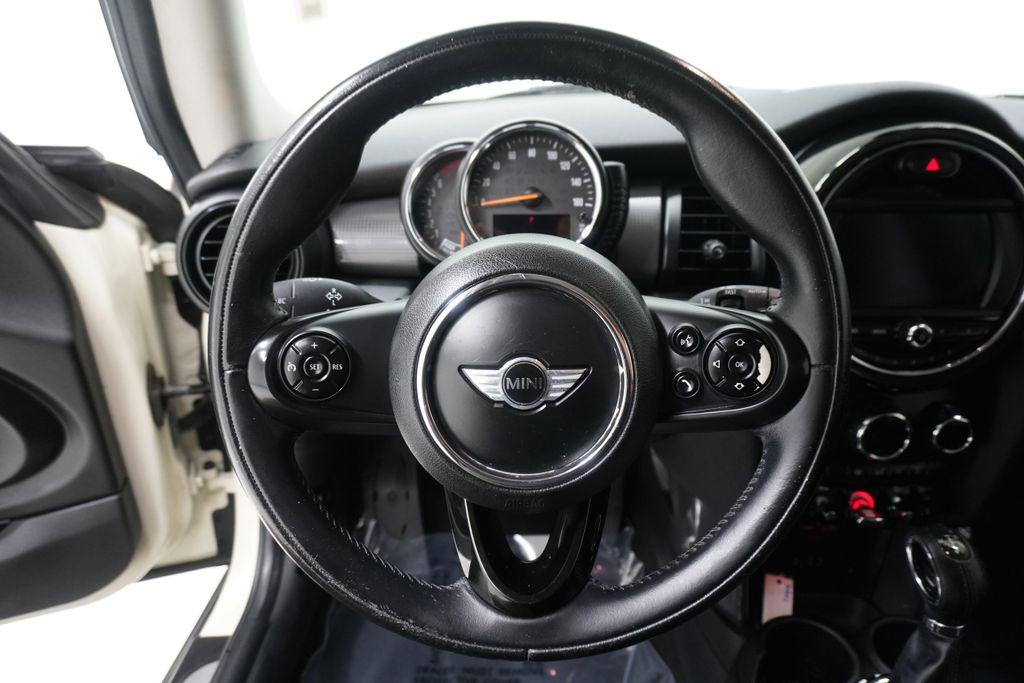 used 2015 MINI Hardtop car, priced at $7,999