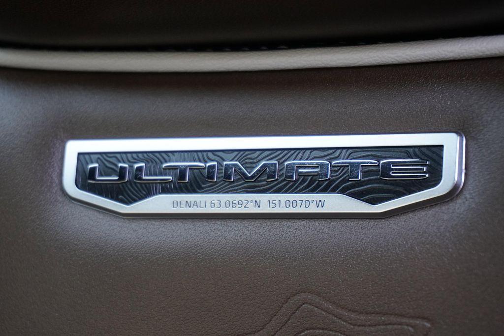 used 2025 GMC Yukon car, priced at $96,998