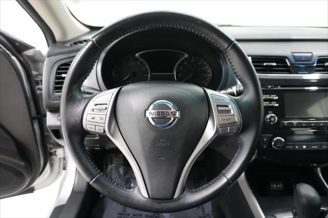 used 2014 Nissan Altima car, priced at $13,999