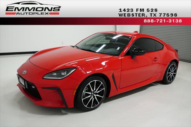 used 2023 Toyota GR86 car, priced at $28,999