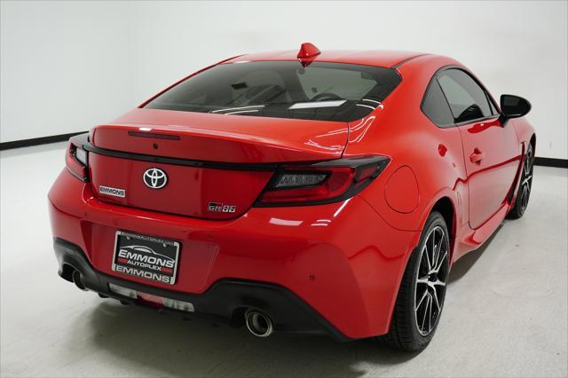 used 2023 Toyota GR86 car, priced at $28,999
