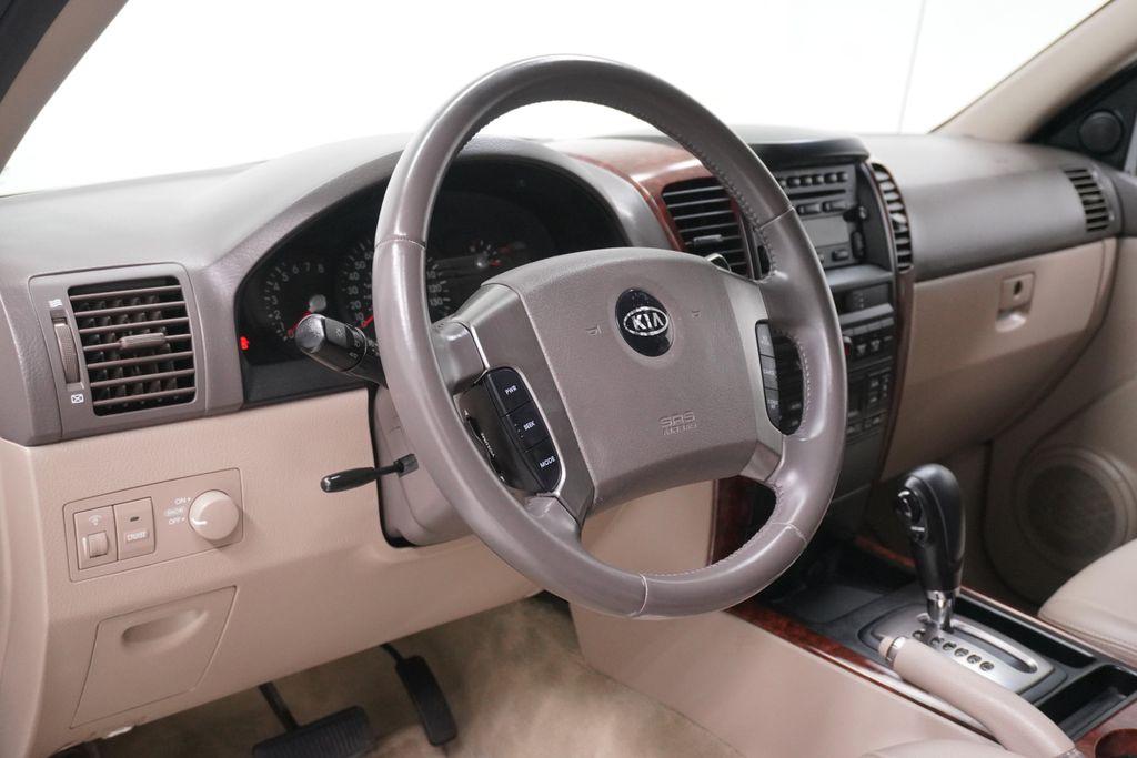 used 2004 Kia Sorento car, priced at $8,999