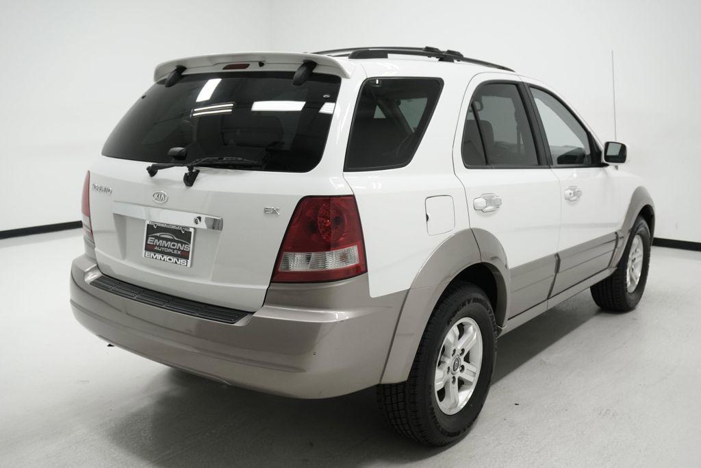 used 2004 Kia Sorento car, priced at $8,999