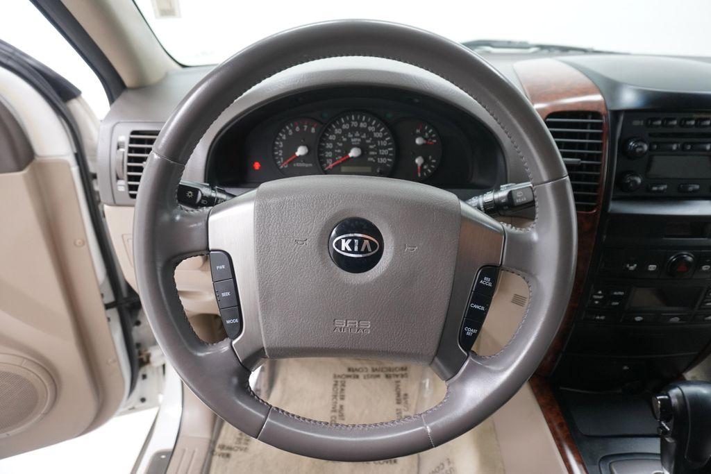 used 2004 Kia Sorento car, priced at $8,999