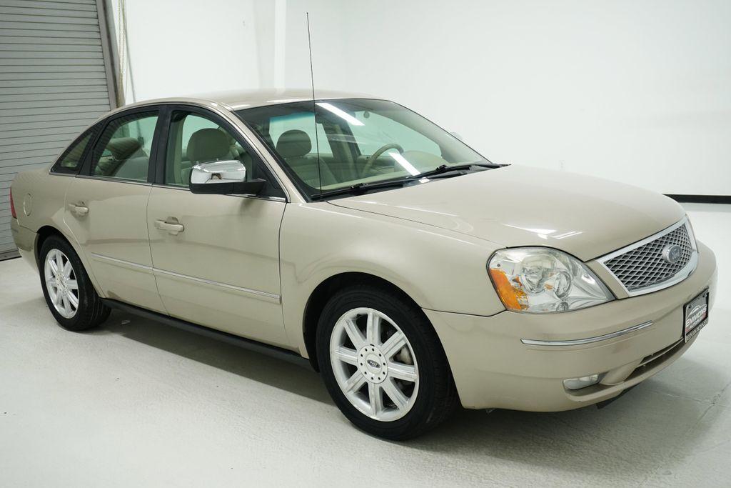 used 2005 Ford Five Hundred car, priced at $7,999