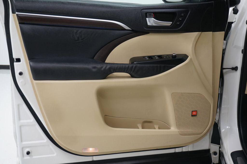 used 2015 Toyota Highlander car, priced at $11,999