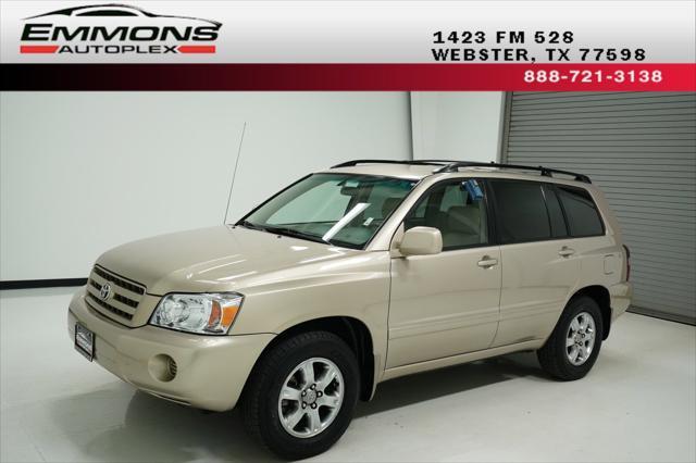 used 2006 Toyota Highlander car, priced at $8,999