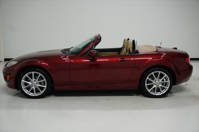 used 2009 Mazda MX-5 Miata car, priced at $12,999