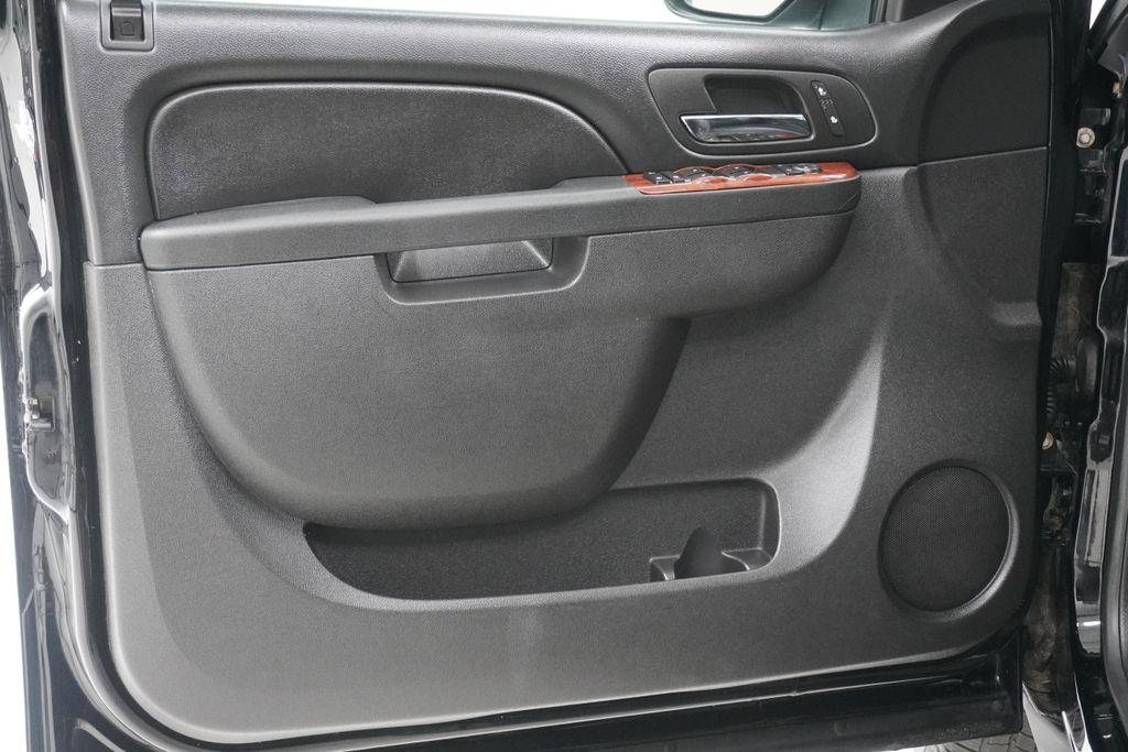 used 2014 GMC Yukon car, priced at $11,999